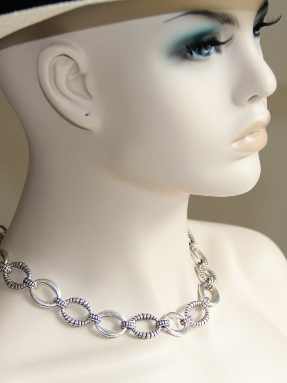 Lagos Caviar Sterling Silver 18k Gold Link Necklace. RARE Limited Edition